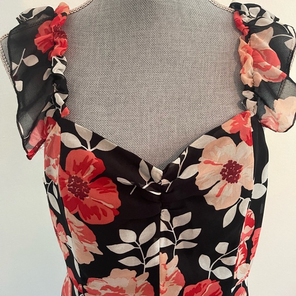 Forever 21 Black and Red Flower Dress - Picture 7 of 8